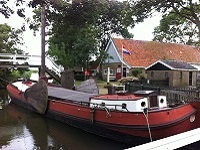 Allingawier op een wandeling over het Nederlands Kustpad van Makkum naar Workum