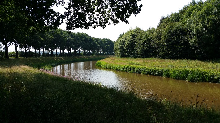 Willemsvaart Emmer-Compascuum op een wandeling over het Noaberpad van Ter Apel naar Bargerveen