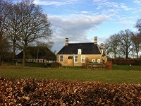 Huize de Klencke op een wandeling over het Drenthepad van Oosterhesselen naar Emmen