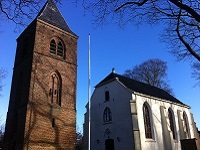 Kerk in Oosterhesselen op een wandeling over het Drenthepad van Oosterhesselen naar Emmen