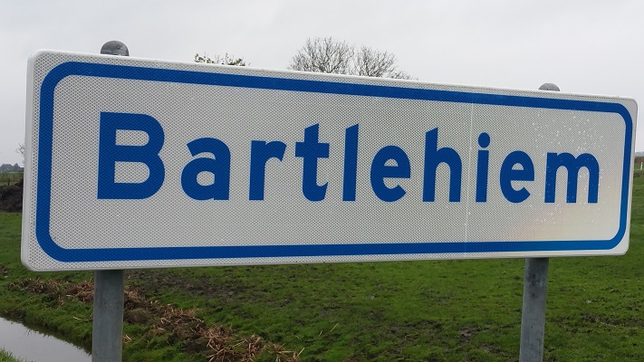 Barthlehiem op wandeling over Elfstedenpad van Oentsjerk naar Leeuwarden