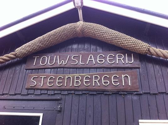 Touwslagerij Steenbergen tijdens dagwandeling Gorssel over het Hanzestedenpad