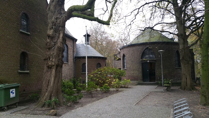 Venlo op wandeling over het Maaspad van Arcen naar Venlo