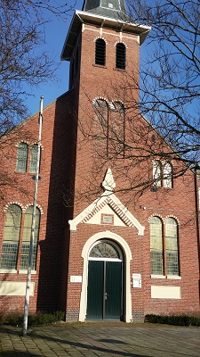 Gereformeerde Kerk Leens op een wandeling over het Nederlands Kustpad van Leens naar Ulrum