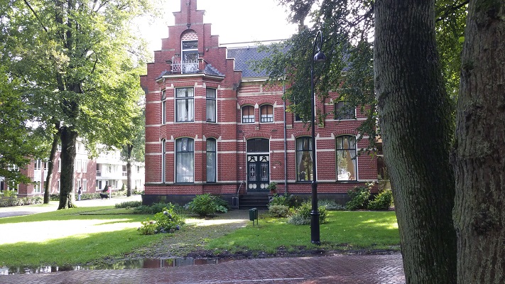 Herenhuis Bellingwolde op wandeling over het Noaberpad van Bad Nieuweschans naar Bellingwolde