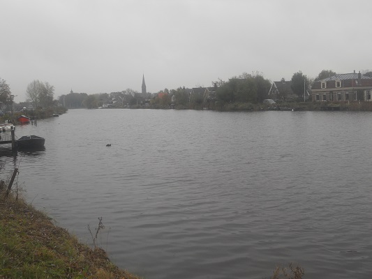 De Amstel tijdens wandeling van Amsterdam naar Nessersluis over het Noord-Hollandpad