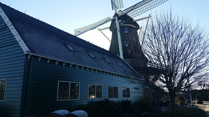 Molen van Sloten tijdens wandeling van Halfweg naar Amsterdam over het Noord-Hollandpad