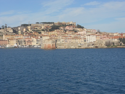 Stadswandeling Portoferaio op wandelreis naar Italiaans eiland Elba
