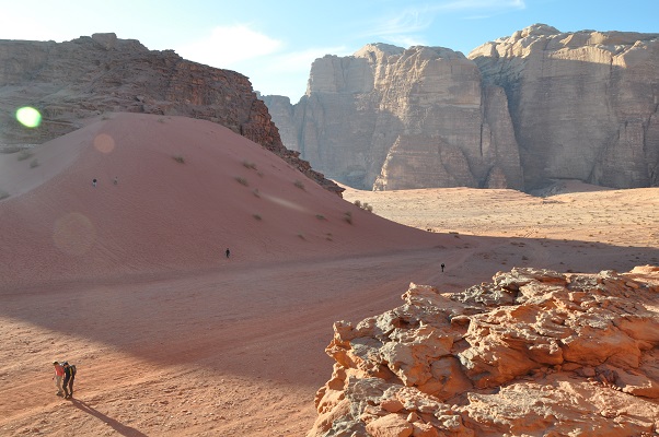 Jordanië-Wadi-Rum-5 Landschap in Wadi Rum tijdens een wandelreis van SNP door Jordanië