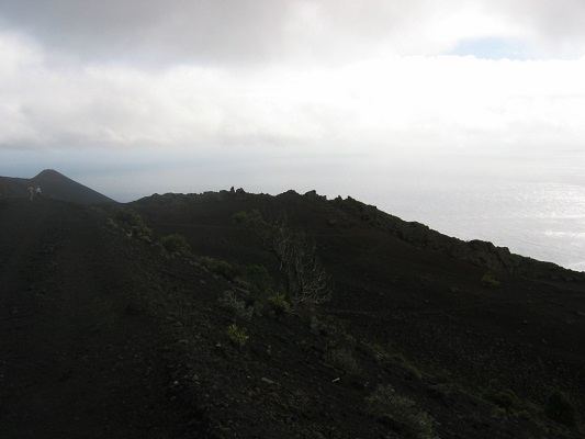Vulkaanlandschap tijdens een wandelvakantie op Canarisch eiland La Palma