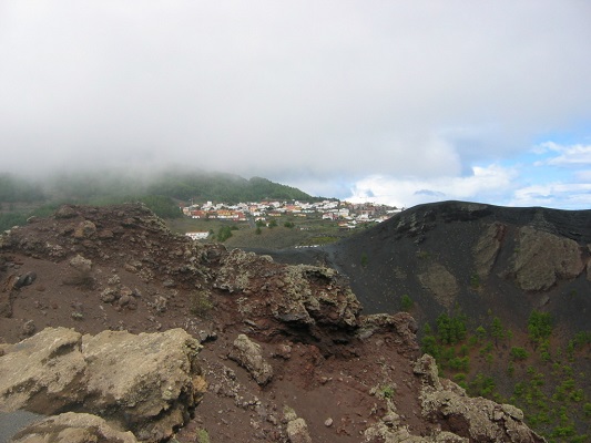 Rond vulkanen in zuiden tijdens een wandelvakantie op Canarisch eiland La Palma