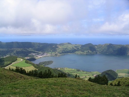 Sete Cidades tijdens een wandelvakantie op eiland Sao Miguel op de Azoren