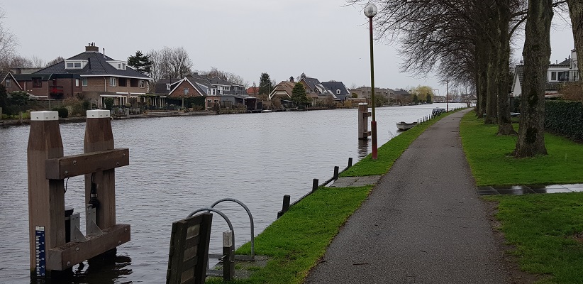 Wandelen over het Romeinse Limespad langs de Oude Rijn in Bodegraven
