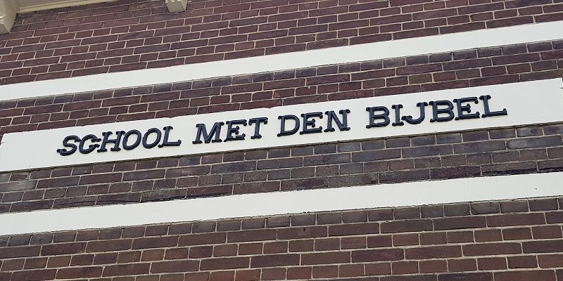 Wandelen over het Romeinse Limespad van Driebruggen naar Woerden bij school met den Bijbel in Papekop