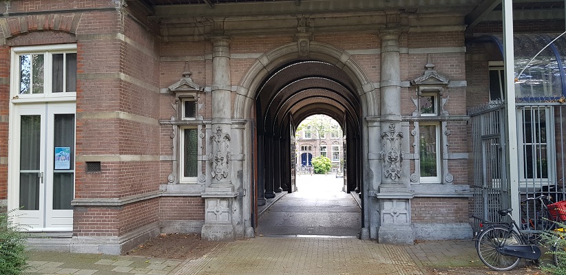 Wandeling door de binnenstad van Amsterdam in Oud-West bij het Wilhelmina Gasthuis
