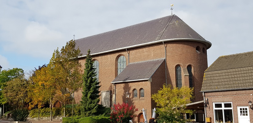 Kerk van Geijsteren op NS-wandeling Landgoed Geijsteren