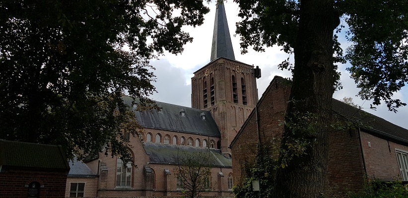 Kerk van Bakel tijdens wandeling Heemkundekring Bakel
