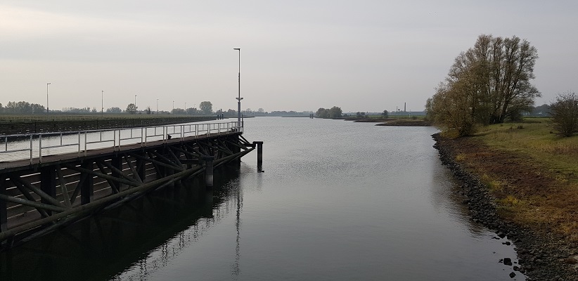 Wandeling over Klompenpad het Dorenweertsepad langs de Rijn