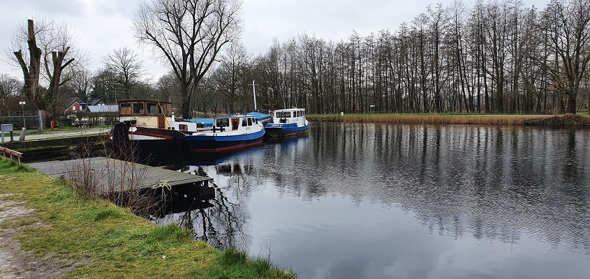 Literaire wandeling langs markante punten van A. van der Heijden in Geldrop langs het Eindhovens Kanaal