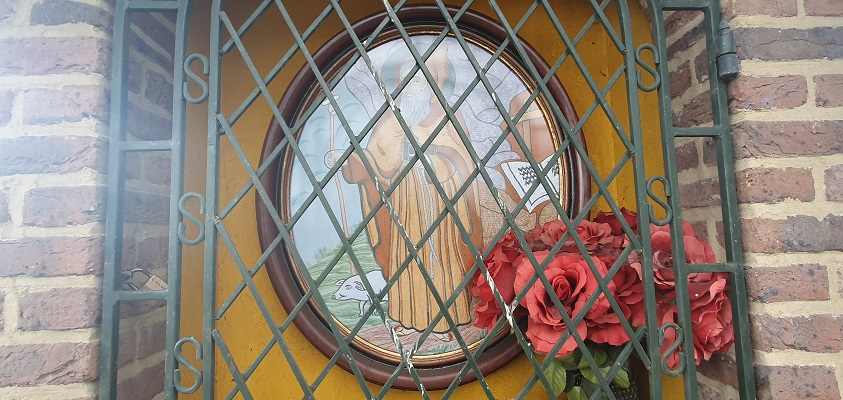 Wandeling over Erpsepad in Mariahout bij de Antoniuskapel