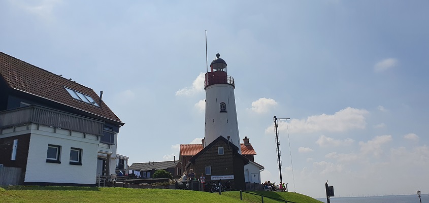 Wandeling op Urk bij de vuurtoren