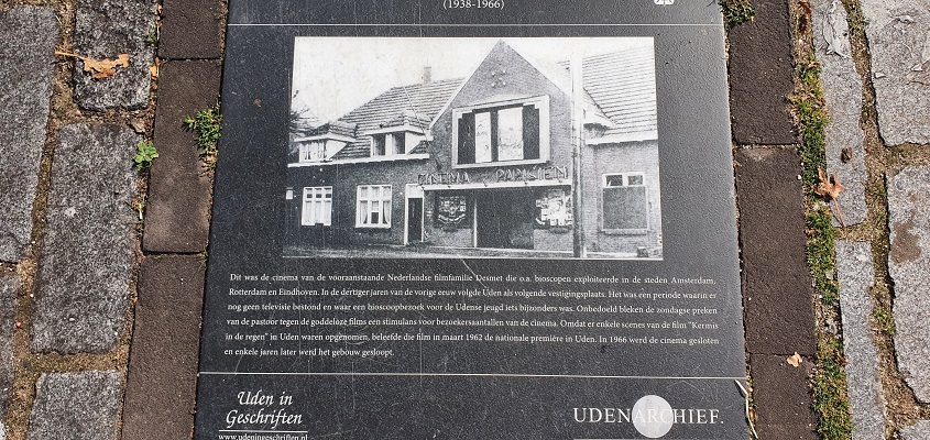 Wandeling langs de attentiestenen in Uden
