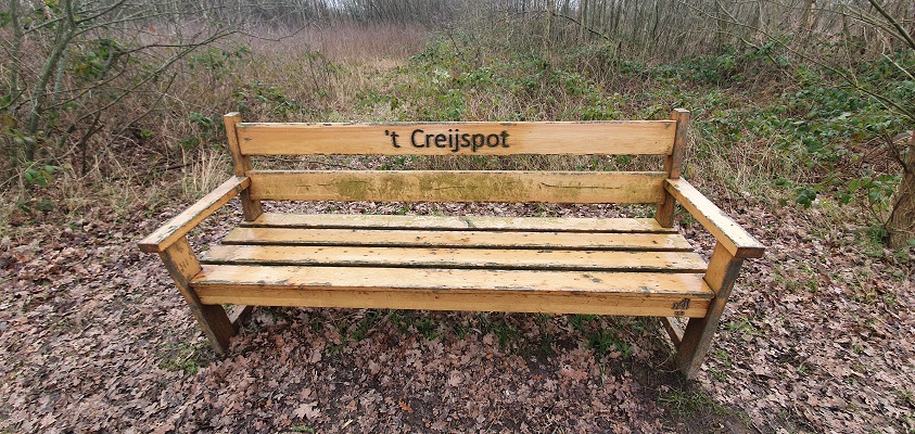 Wandeling over Trage Tocht Gemonde bij kapelletje bij Heilige Eik