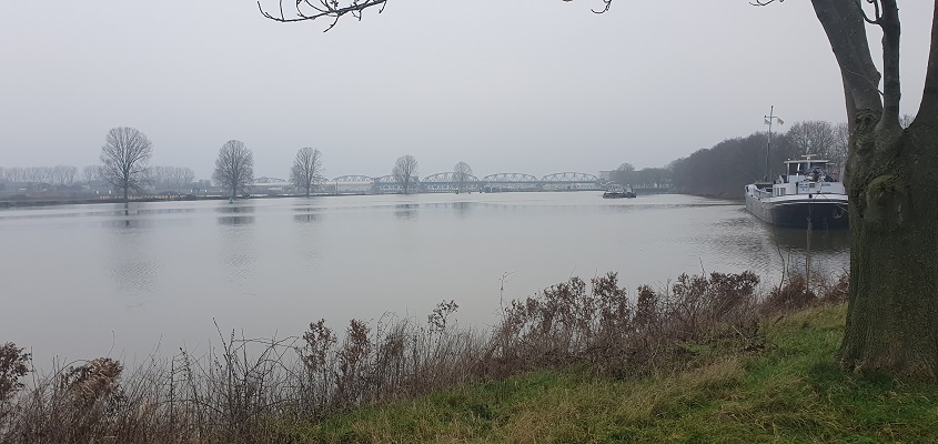 Wandeling over Trage Tocht Nederasselt bij de Maas