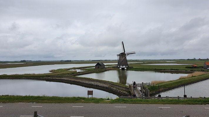 Wandeling op Texel van Cocksdorp naar Oosterend bij molen Het Noorden