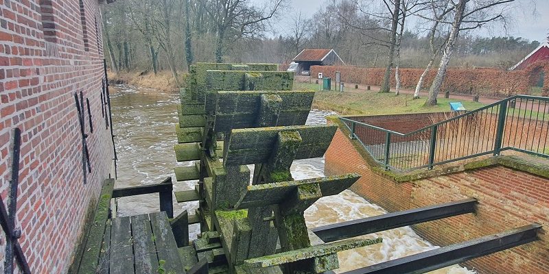 Wandeling over Trage Tocht Winterswijk Bekendelle bij watermolen Berrenschot
