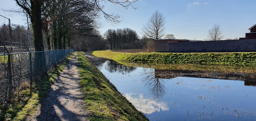 Wandeling over Trage Tocht Middelbeers langs de Kleine Beerze