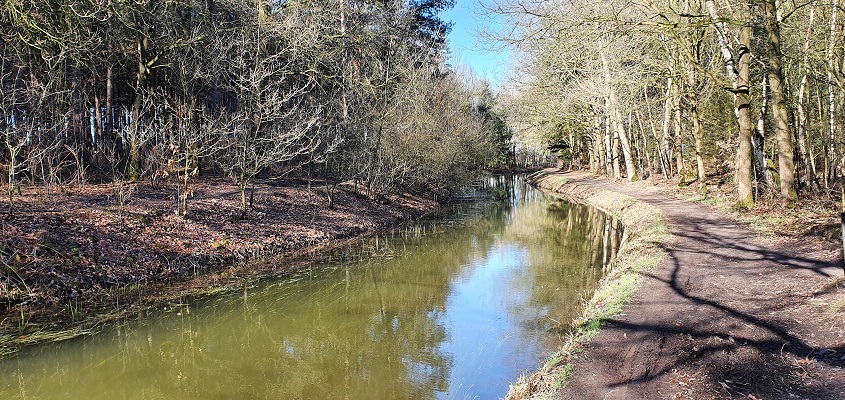 Wandeling over Trage Tocht Middelbeers langs de Kleine Beerze