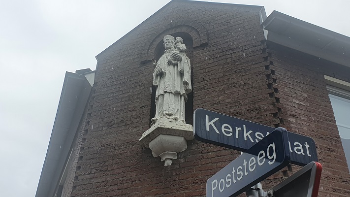 Wandeling over Ons Kloosterpad van Oisterwijk naar de Abdij van Koningshoeven