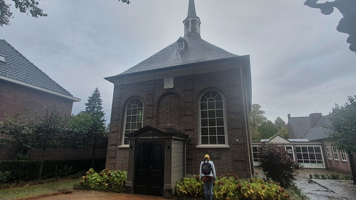Wandeling over Ons Kloosterpad van Oisterwijk naar de Abdij van Koningshoeven bij het Napoleonskerkje