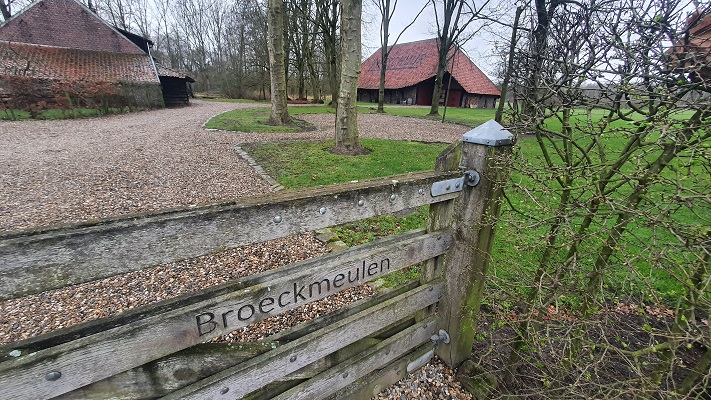 Grenswandeling Mariahof bij de Broeker watermolen