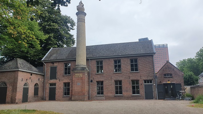 Wandelen buiten de binnenstad van Tilburg - Trappistenklooster