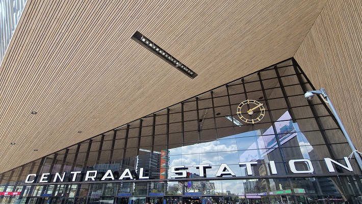 Werelderfgoedwandeling Van Nellefabriek in Rotterdam bij het Centraal station