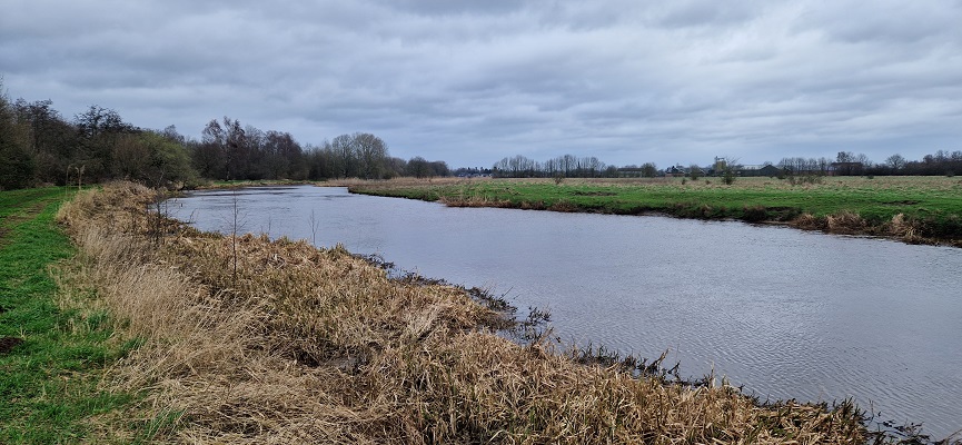 Wandeling over Trage Tocht Grave bij de Graafsche Raam