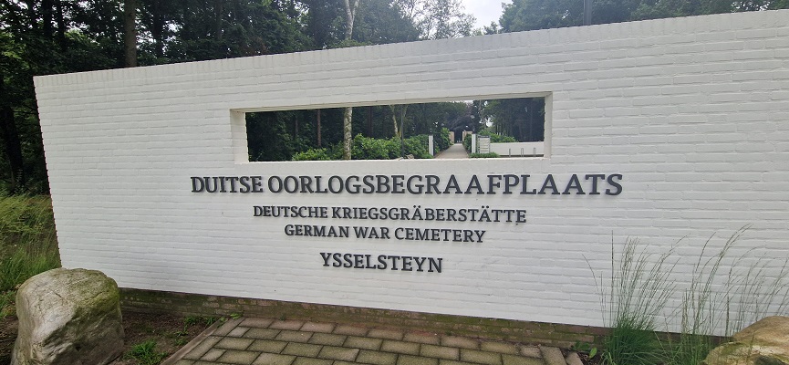 Rondje Ysselstein over Paardekop en Duiste Militaire Begraafplaats