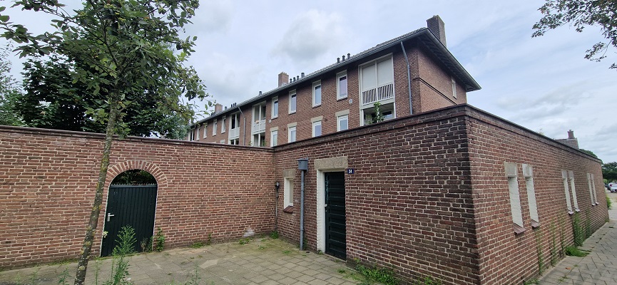 Wandelen in de echte woonwijken in Nijmegen in Heseveld