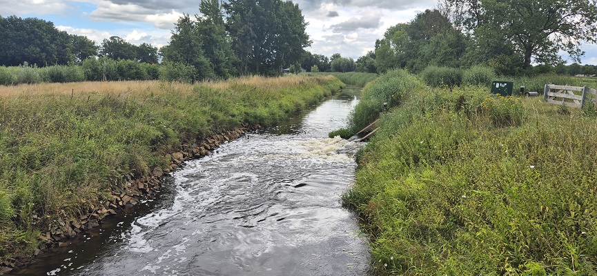 Langs de Brabantse Aa van Kasteel Heeswijk naar Kasteel Beekveld in Berlicum