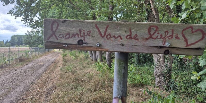 Wandeling over Klompenpad Stoetwegenpad