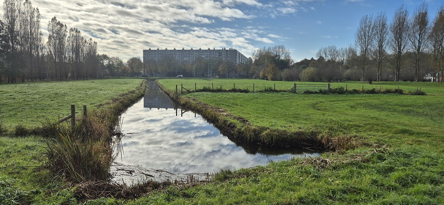 Wandeling over Trage Tocht Utrecht Noorderpark bij Noorderpark Ruigenhoek