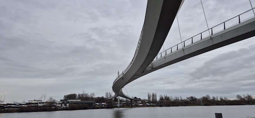 Wandeling over De Traagste Tocht van Muiden naar Amsterdam Science Park bij de Nesciobrug