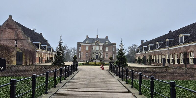 Wandeling over Trage Tocht Hof te Dieren bij kasteel Middachten