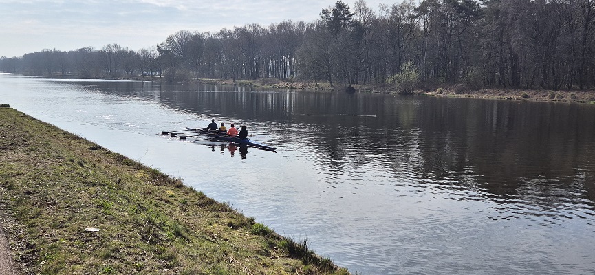Wandeling over Knopenrondje Abdij Koningshoeven bij het Wilhelminakanaal