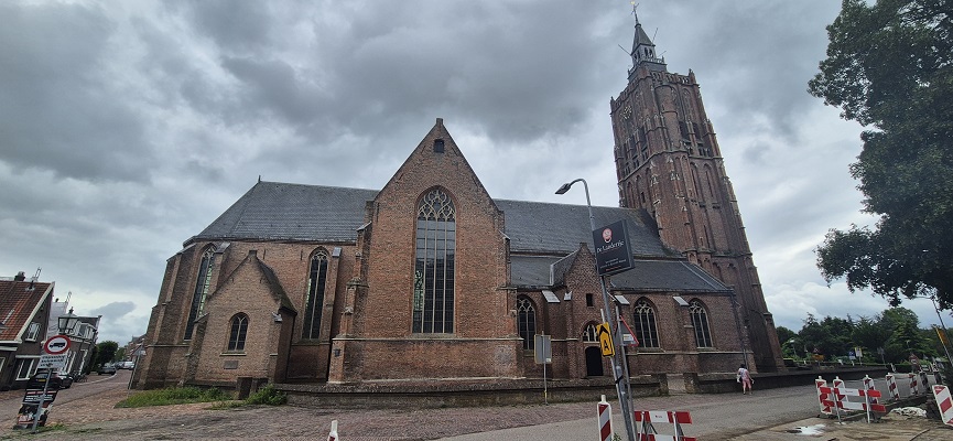 ns-wandeling-linge-30 NS-wandeling Linge bij de kerk in Asperen