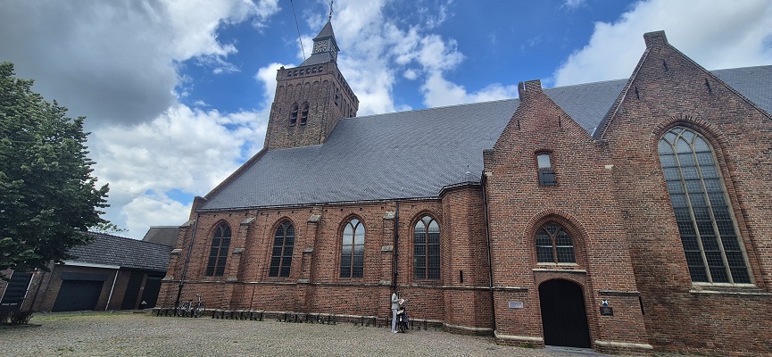 ns-wandeling-linge-36 NS-wandeling Linge bij de kerk in Leerdam