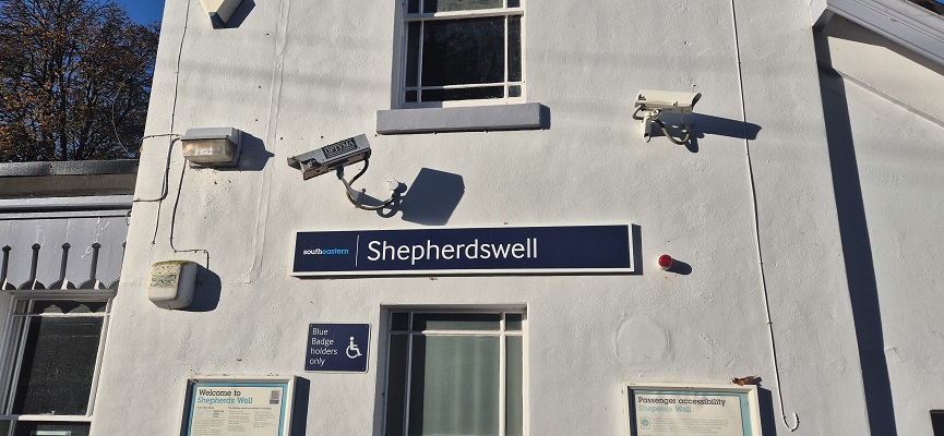 Wandeling over North Downs Way in Kent van Canterbury naar Shepherdswell
