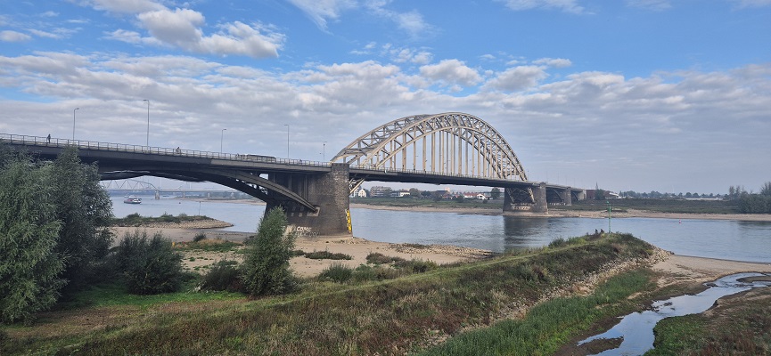 Wandeling Trage Tocht Nijmegen-Beek door de Ooypolder en langs de Bisonbaai en Waal
